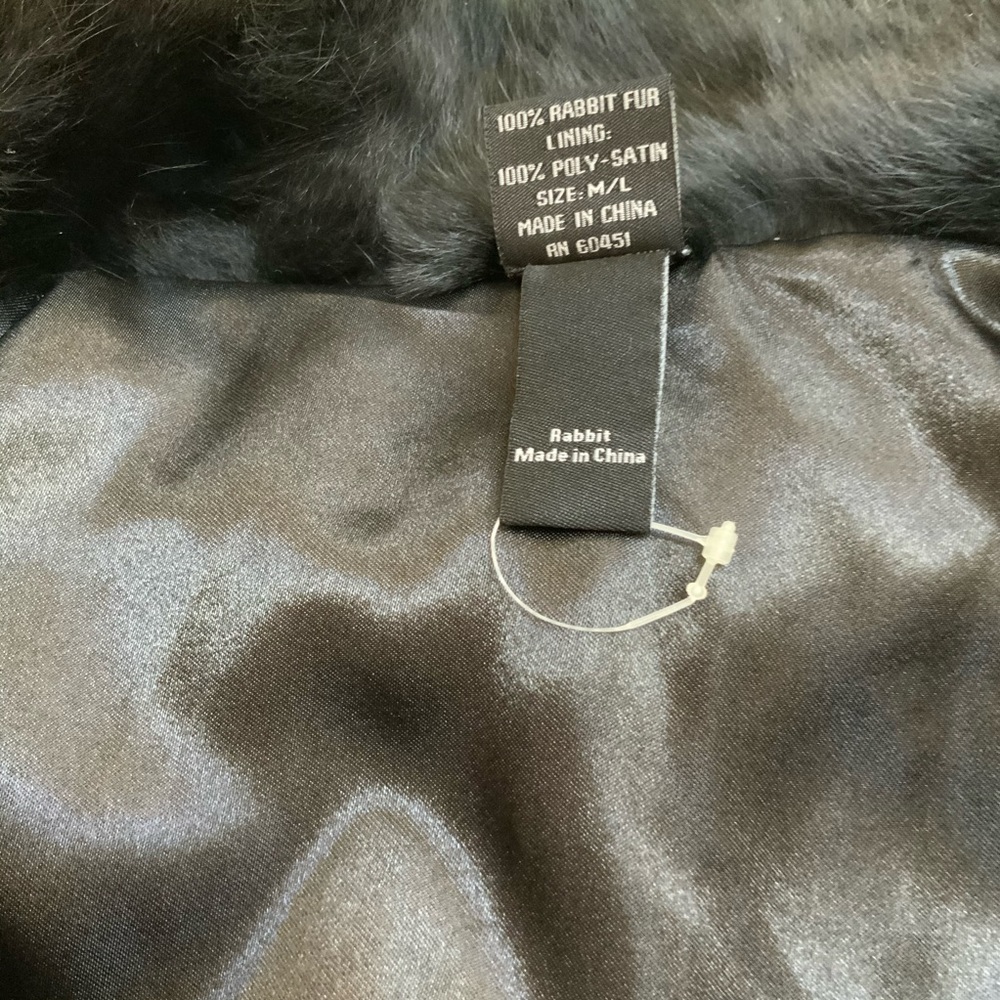 COPY - Surell Rabbit fur vest - Picture 5 of 6